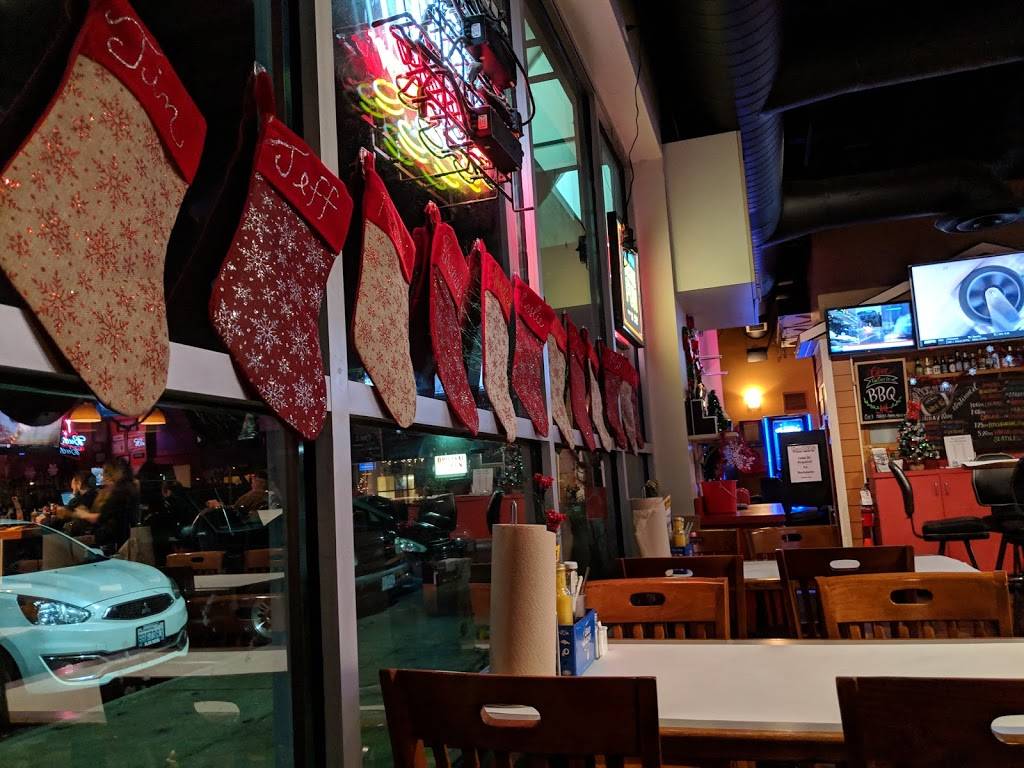 Boomers | restaurant | 1335 N Hayden Island Dr, Portland, OR 97217, USA | 5035172041 OR +1 503-517-2041