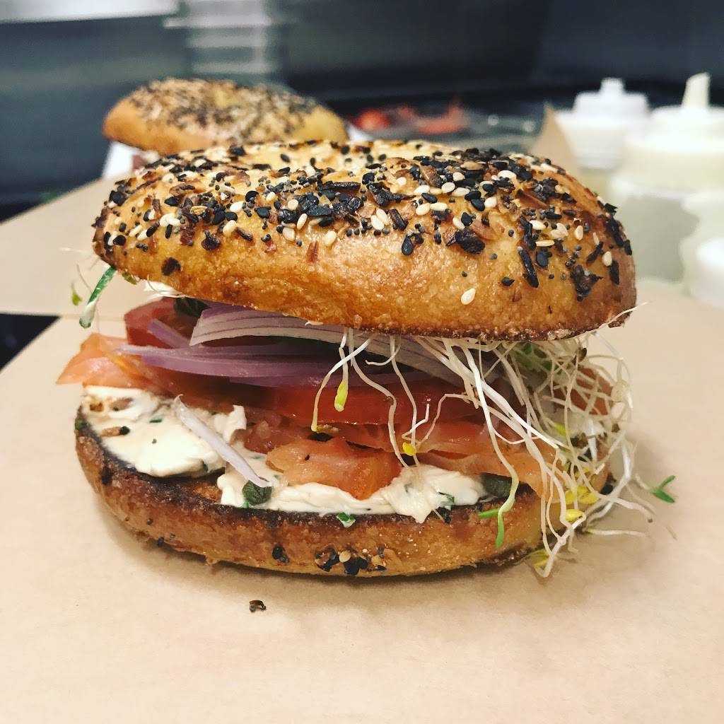 Earths Harvest Kitchen & Juicery | restaurant | 835 Central Ave, Dover, NH 03820, USA | 6035167600 OR +1 603-516-7600