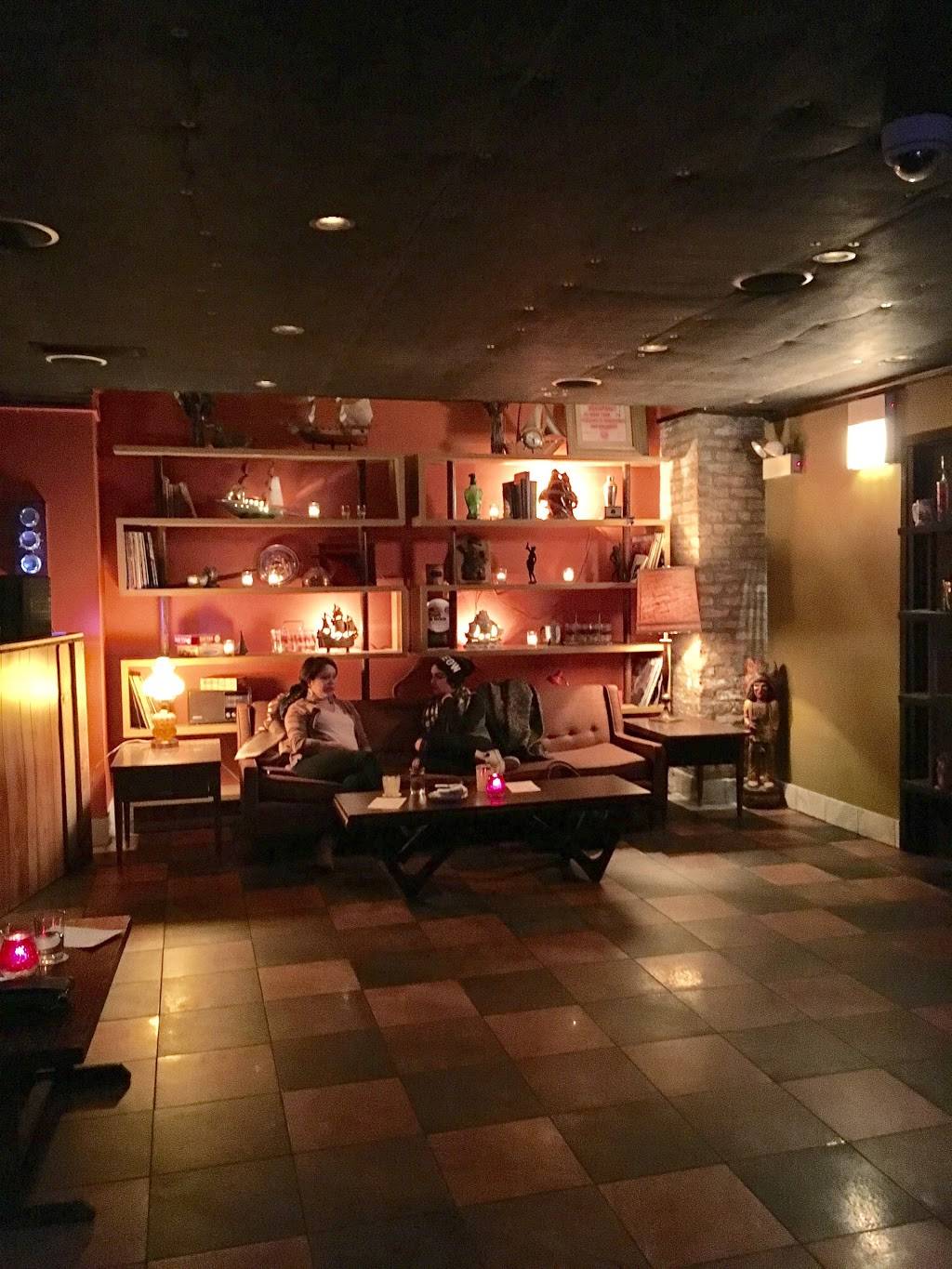 Punch House | restaurant | 1227 W 18th St, Chicago, IL 60608, USA | 3125263851 OR +1 312-526-3851