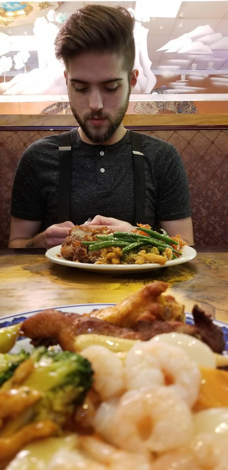 China One | restaurant | 128 W Main St, Sophia, WV 25921, USA | 3046832738 OR +1 304-683-2738