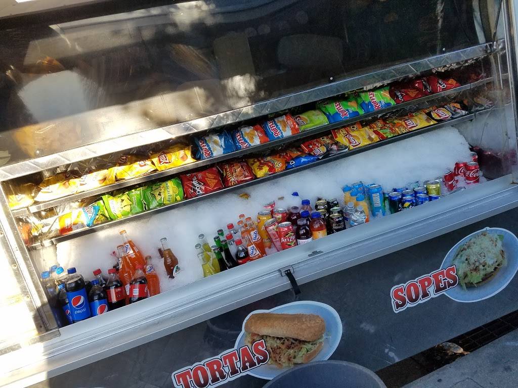 El Ranchito Taco Truck | restaurant | 200 Shaw Rd, South San Francisco, CA 94080, USA | 5103147587 OR +1 510-314-7587