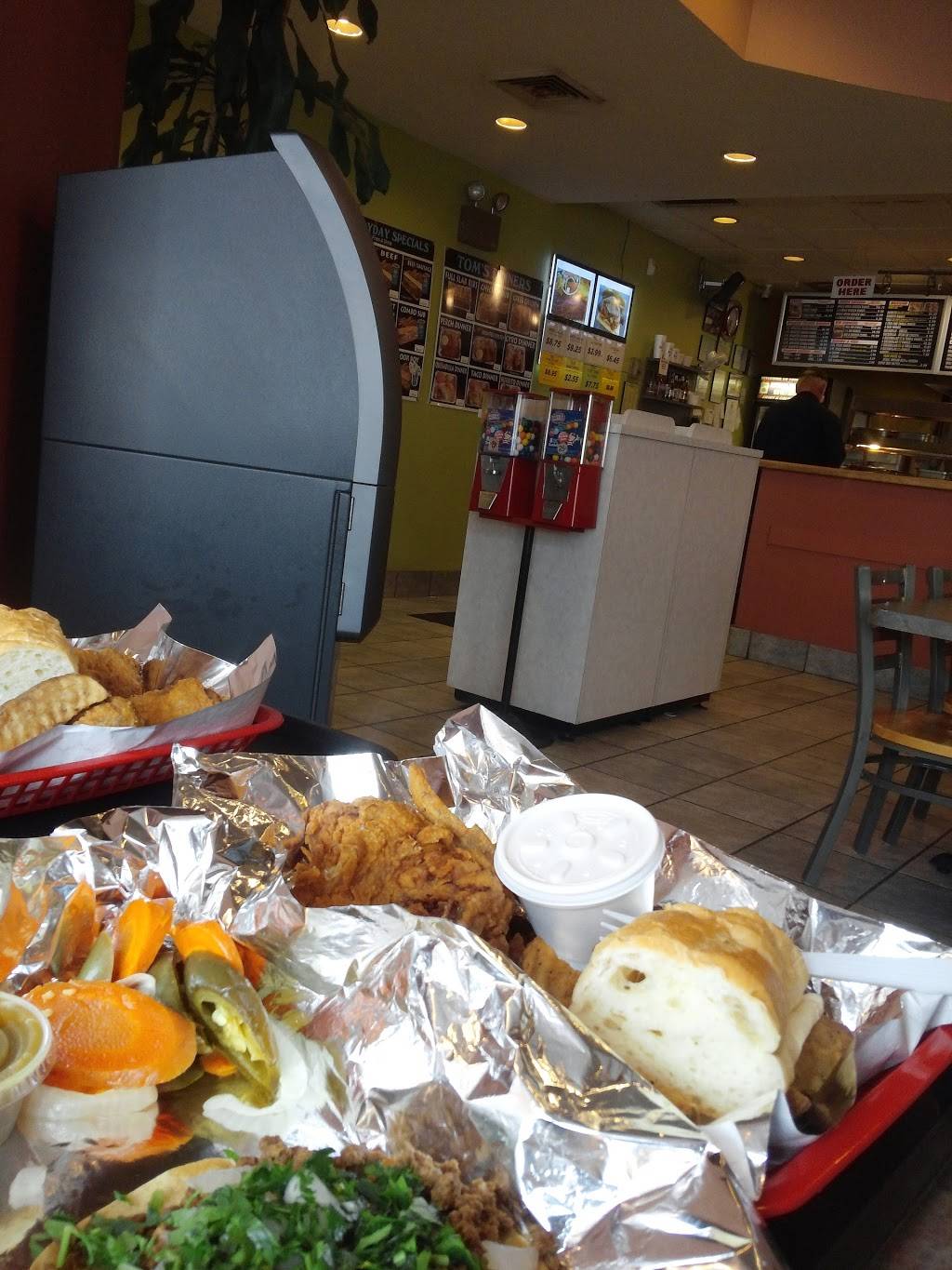 Toms Carry Out | meal takeaway | 3840 S Harlem Ave, Lyons, IL 60534, USA | 7084429331 OR +1 708-442-9331