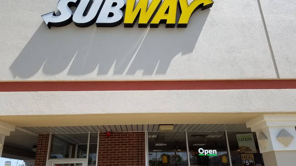 Subway | restaurant | 90 B River St, Waltham, MA 02453, USA | 7813981700 OR +1 781-398-1700