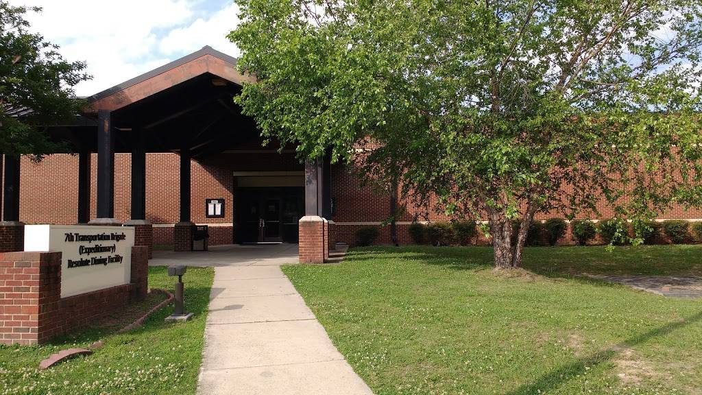 Resolute Cafe | restaurant | 695 Monroe Ave, Fort Eustis, VA 23604, USA | 7578781917 OR +1 757-878-1917