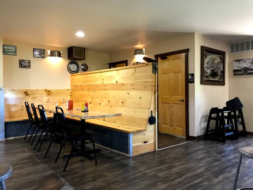 Mam’s Rusted Skillet | restaurant | Laurelville, OH 43135, USA | 7403326336 OR +1 740-332-6336