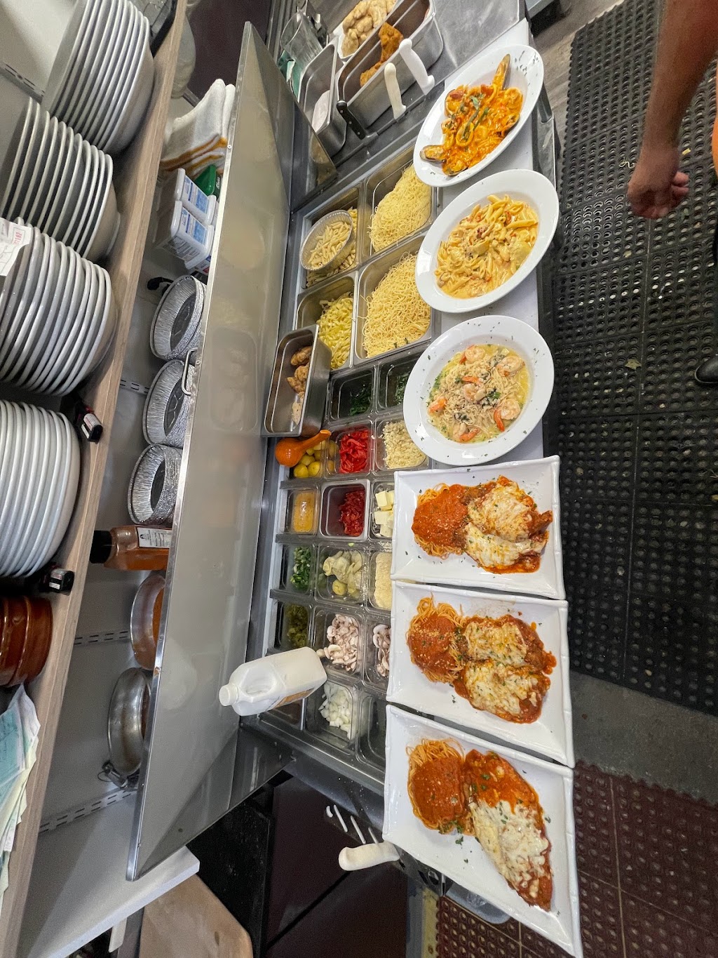 Joes Pizza Italian Cuisine & Bar | restaurant | 5440 Gran Via St, Fort Worth, TX 76123, USA | 8179451765 OR +1 817-945-1765