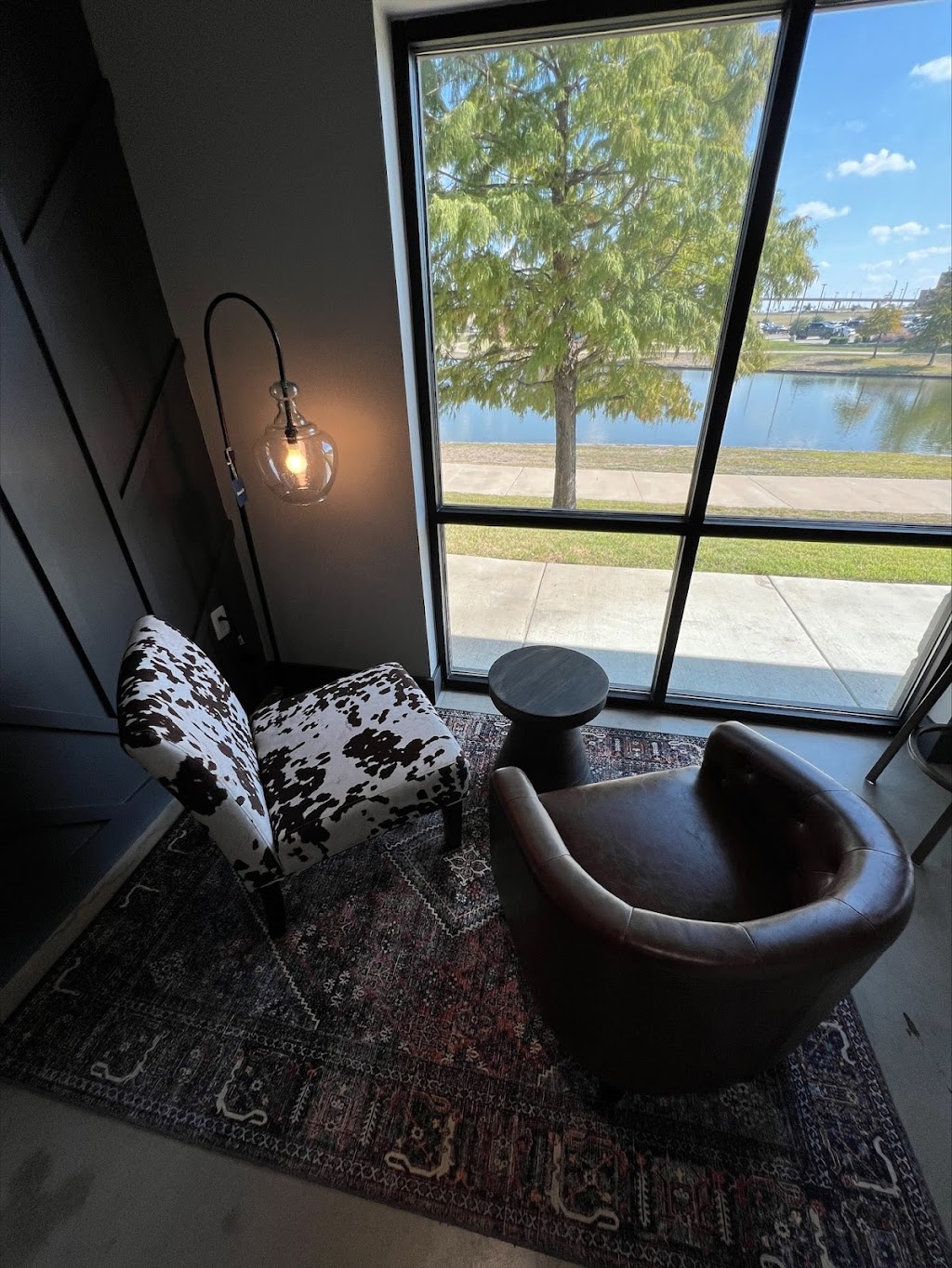 Lounge 93 | restaurant | 5401 Crosslake Pkwy SUITE 400, Woodway, TX 76712, USA | 2542309795 OR +1 254-230-9795