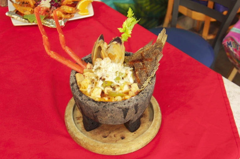 El Nuevo Ensenada | restaurant | 3622 W 5th St, Santa Ana, CA 92703, USA | 7145545227 OR +1 714-554-5227