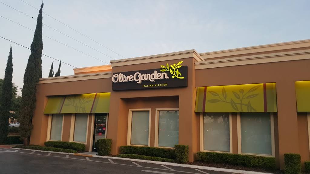 Olive Garden Italian Restaurant | meal takeaway | 665 N Orlando Ave, Winter Park, FL 32789, USA | 4077407117 OR +1 407-740-7117