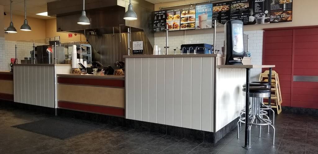 Wayback Burgers | restaurant | 152 NJ-73, Voorhees Township, NJ 08043, USA | 8562106021 OR +1 856-210-6021