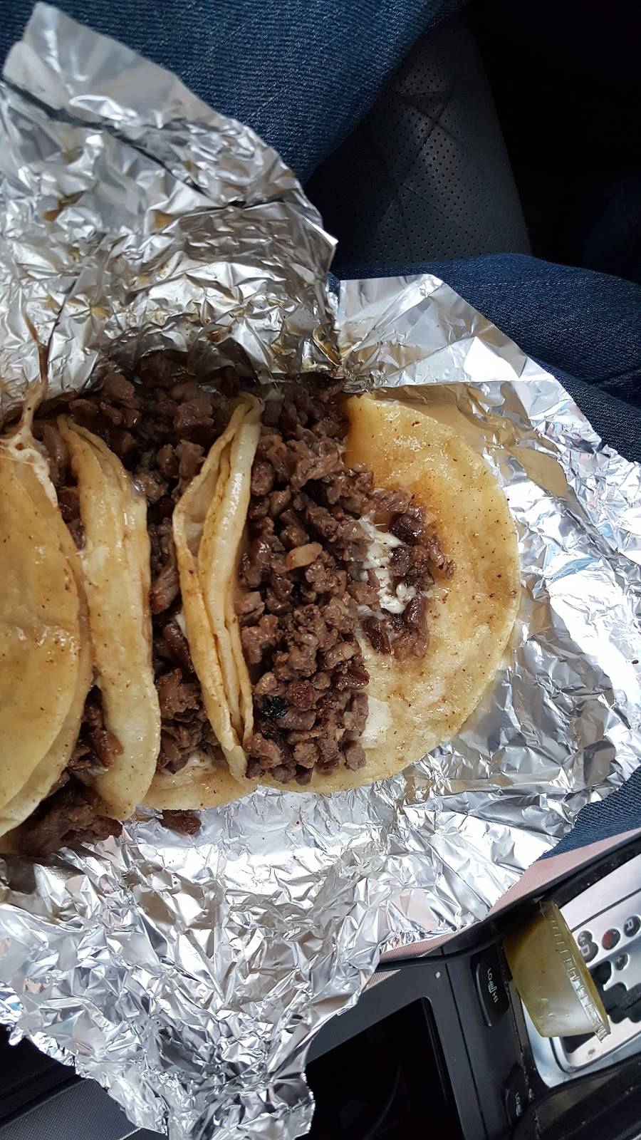 Taqueria El Sol Del Pueblo | restaurant | 1221 E Irving Park Rd, Bensenville, IL 60106, USA | 6306169131 OR +1 630-616-9131