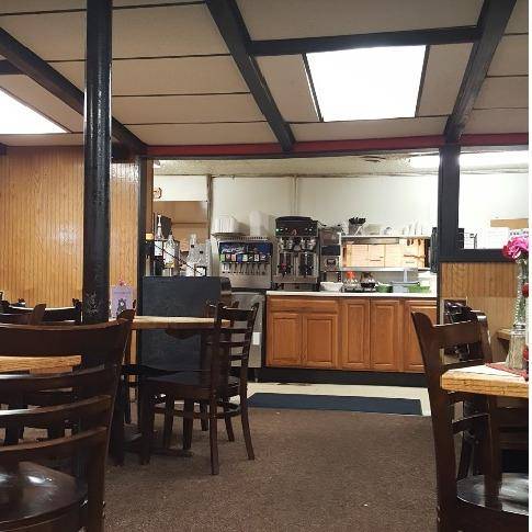 Halfway Diner | restaurant | 10792 14 Mile Rd NE, Rockford, MI 49341, USA | 6167549084 OR +1 616-754-9084