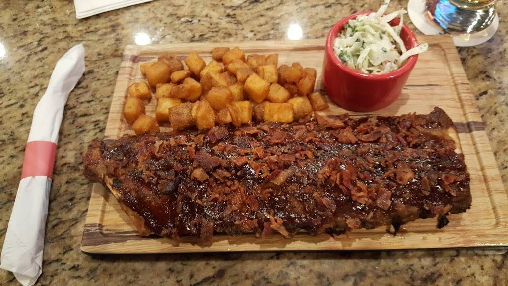 TGI Fridays | restaurant | 5135 Frederica St, Owensboro, KY 42301, USA | 2706861910 OR +1 270-686-1910