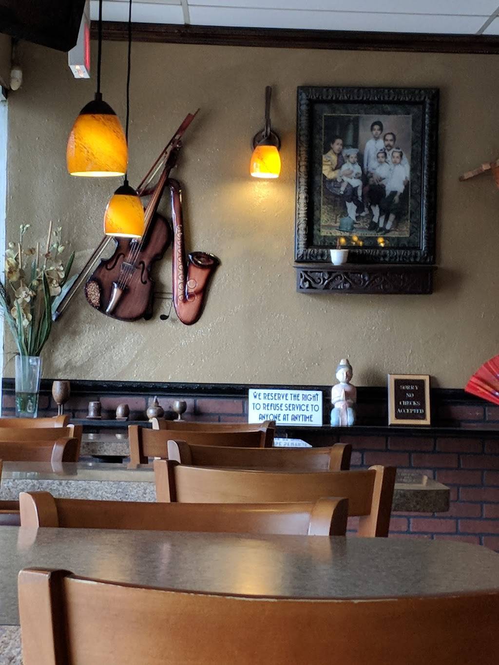 Lemongrass Thai Cafe | restaurant | 818 W Broadway Rd, Tempe, AZ 85282, USA | 4809679121 OR +1 480-967-9121