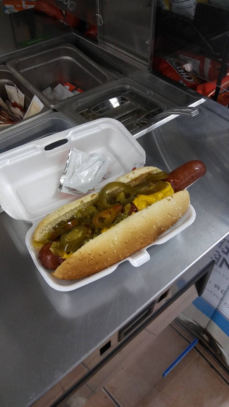 QTs Market | bakery | 995 W Compton Blvd, Compton, CA 90220, USA | 4247855280 OR +1 424-785-5280