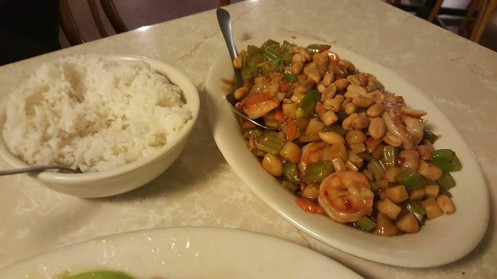 Long Sing Restaurant | restaurant | 2120 N Green Bay Rd, Waukegan, IL 60087, USA | 8475998278 OR +1 847-599-8278