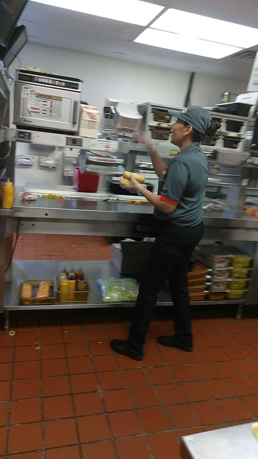 Burger King | restaurant | 1047 S Interstate 45 Service Rd, Hutchins, TX 75141, USA | 8663942493 OR +1 866-394-2493