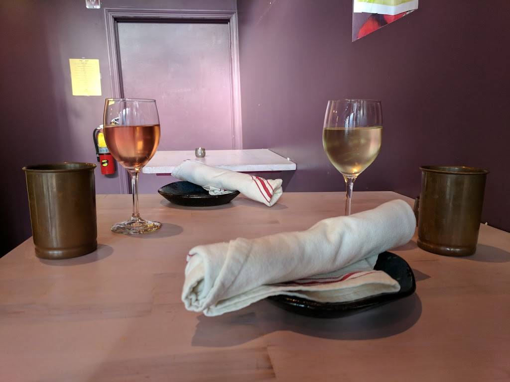 Indian Paradox | restaurant | 3253, 258 Divisadero St, San Francisco, CA 94117, USA | 4155935386 OR +1 415-593-5386