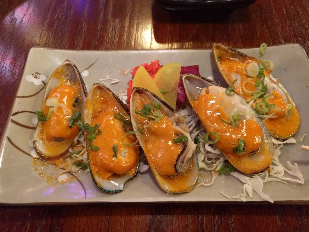 Oma Sushi | restaurant | 330 OFarrell St, San Francisco, CA 94102, USA | 4157570066 OR +1 415-757-0066