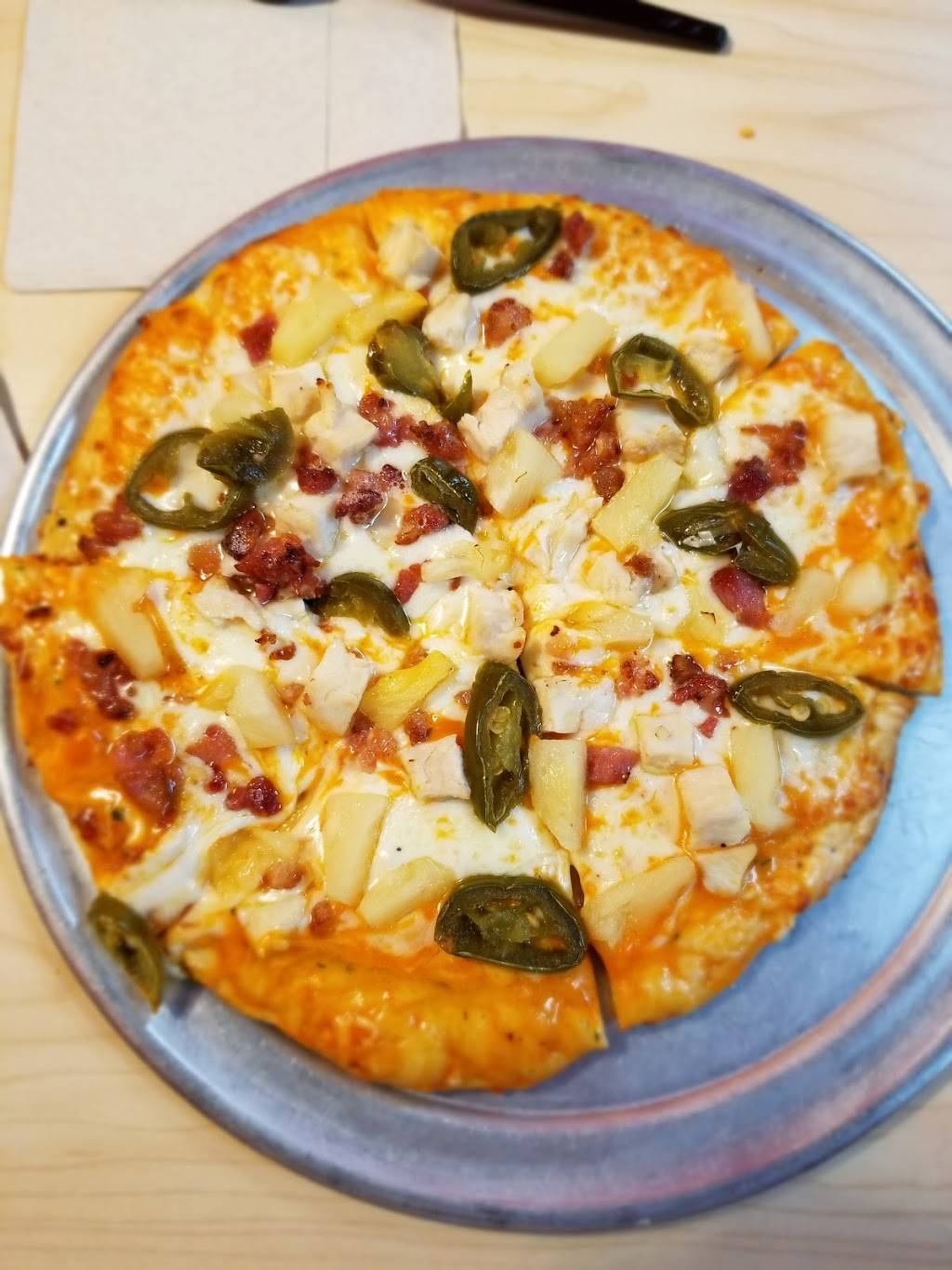 Cicis | restaurant | 7516 W Broad St, Henrico, VA 23294, USA | 8047557555 OR +1 804-755-7555