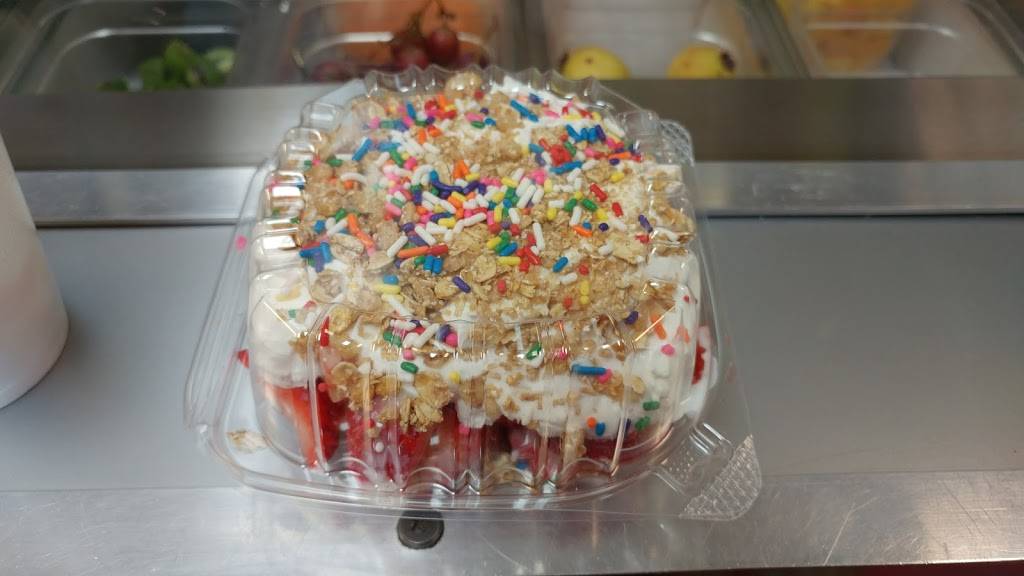 Paleteria El Potrillo | restaurant | 8548 S Commercial Ave, Chicago, IL 60617, USA | 7733740673 OR +1 773-374-0673