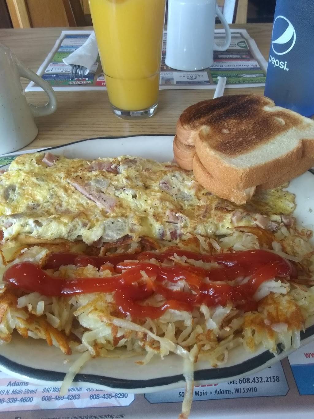 Family Affair Restaurant | restaurant | 208 N Main St, Friendship, WI 53934, USA | 6083390278 OR +1 608-339-0278