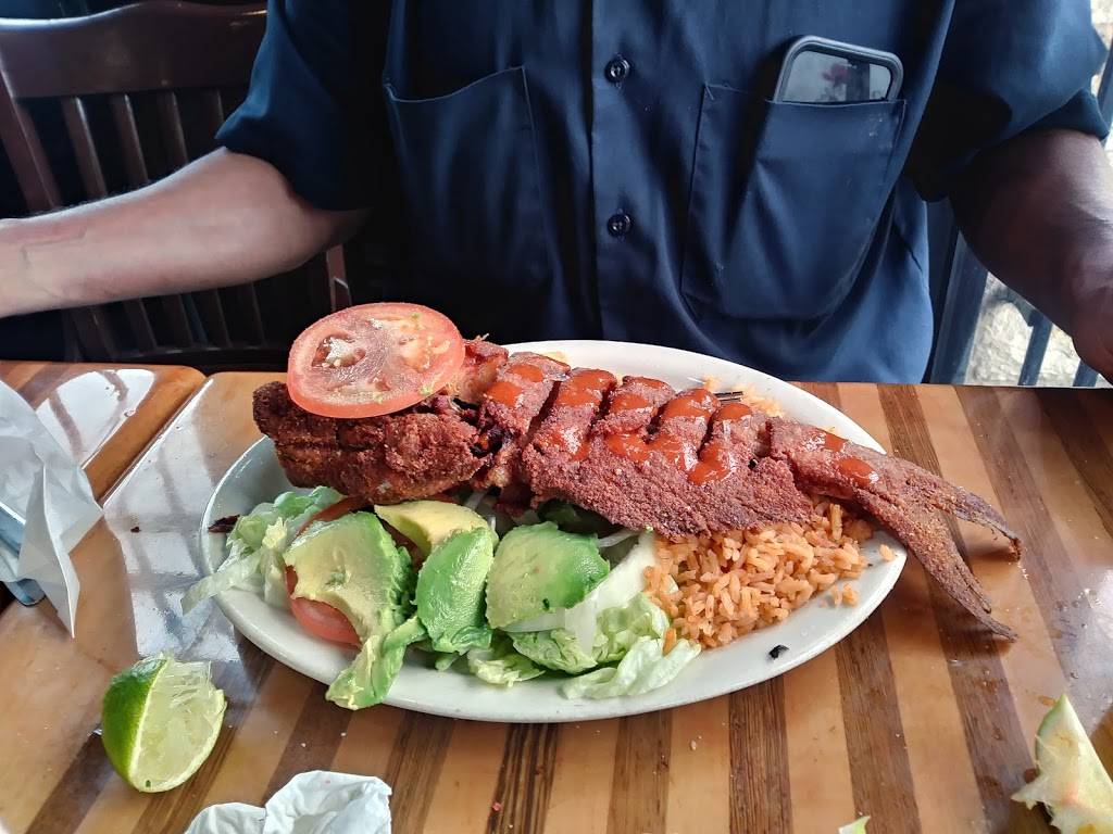 Vallarta Seafood & Grill | restaurant | 1108 W Seminary Dr, Fort Worth, TX 76115, USA | 8179239444 OR +1 817-923-9444