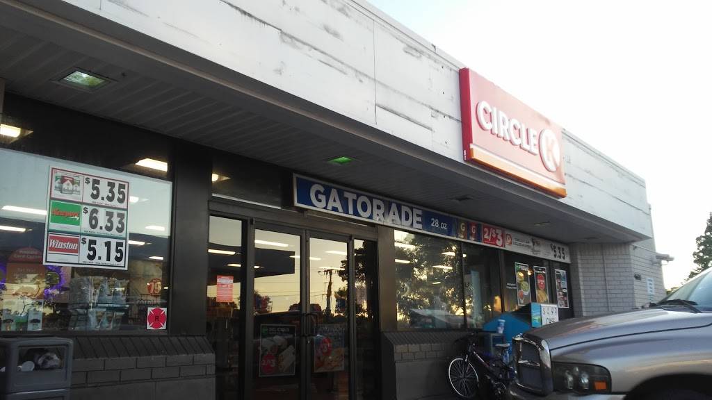 Circle K | cafe | 4600 Bayline Dr, North Fort Myers, FL 33917, USA | 2396560730 OR +1 239-656-0730