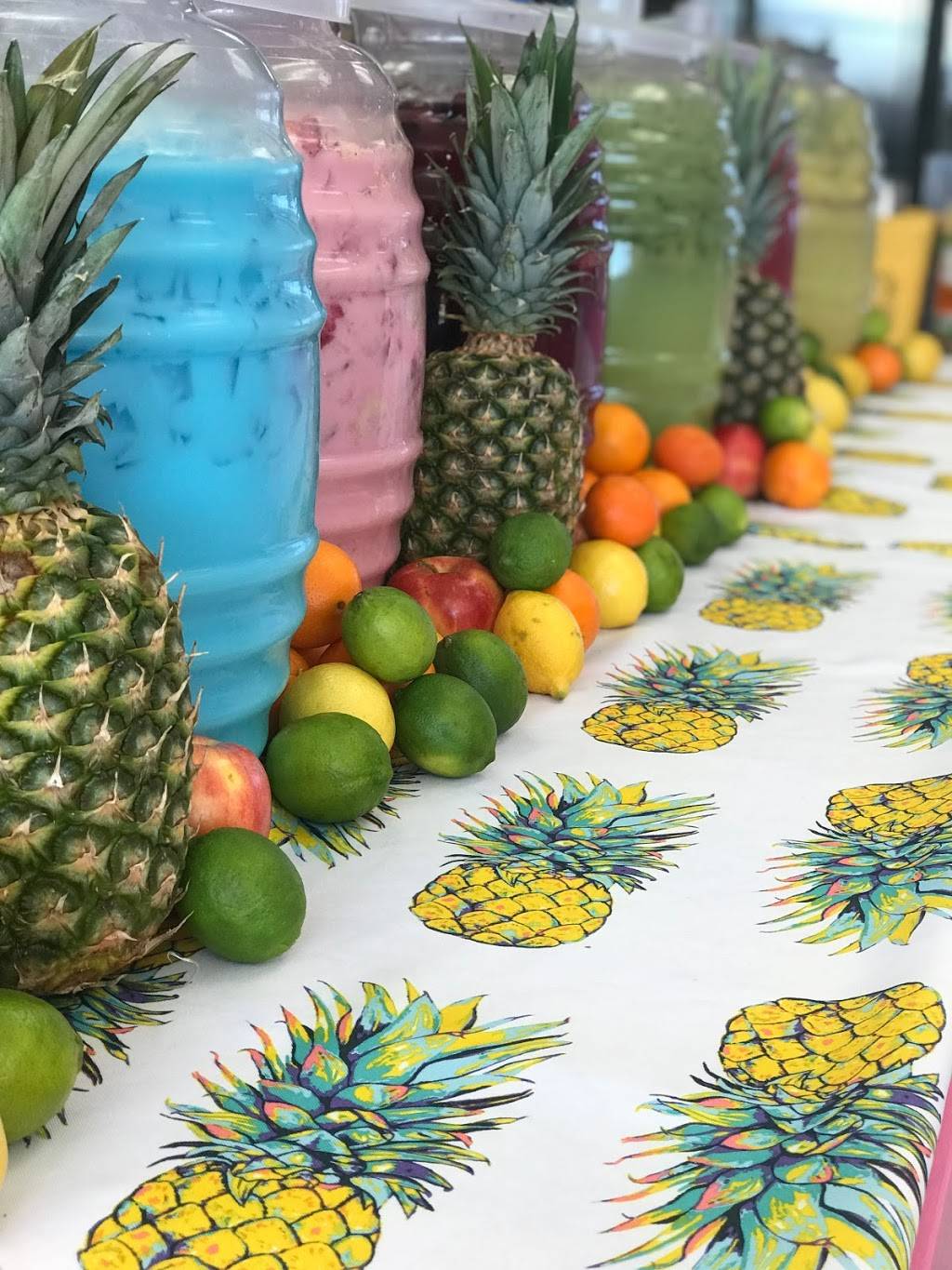 Oasis Fruit Drinks | restaurant | 3301 Southern Blvd SE Suite 404, Rio Rancho, NM 87124, USA | 5054045299 OR +1 505-404-5299