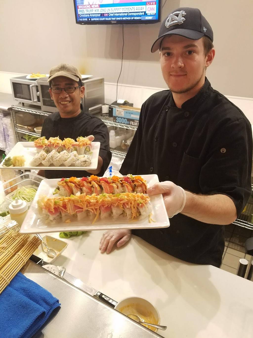 Sushi Siam | restaurant | 928 Gateway Commons Cir, Wake Forest, NC 27587, USA | 9192638241 OR +1 919-263-8241