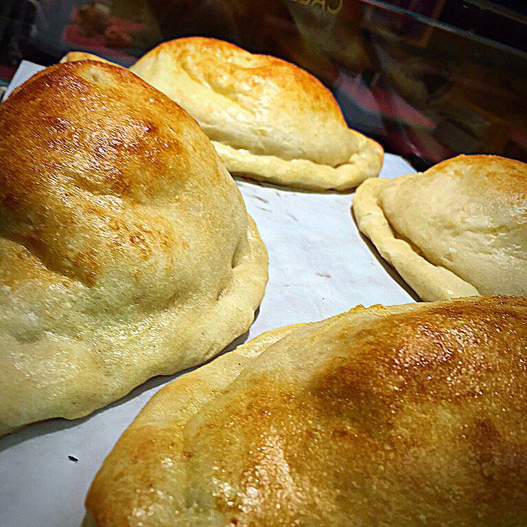 Rosas Pizza | restaurant | 5526 69th St, Maspeth, NY 11378, USA | 7184465910 OR +1 718-446-5910