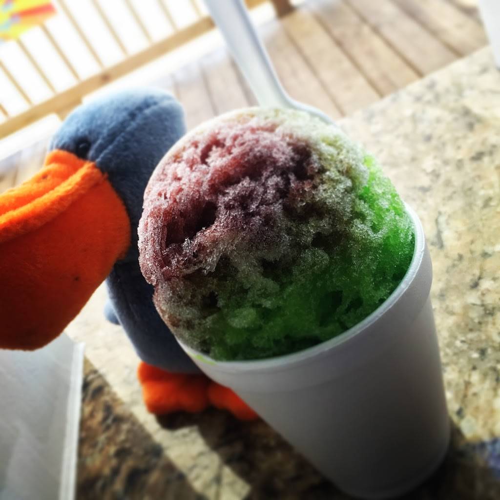 Pelicans Snoballs (West Ashley) | meal takeaway | 1723 Ashley River Rd, Charleston, SC 29407, USA | 8432917343 OR +1 843-291-7343