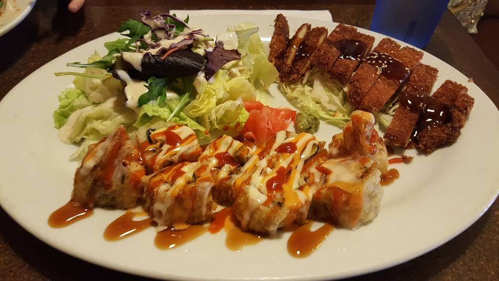 California Roll & Grill | restaurant | 1725 Santa Clara Dr #105, Roseville, CA 95661, USA | 9167725755 OR +1 916-772-5755