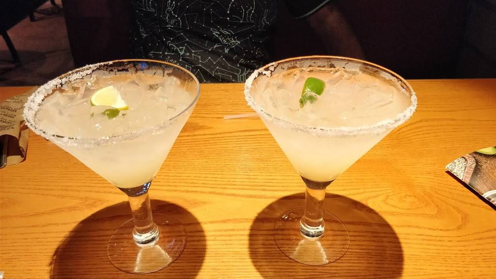 Chilis Grill & Bar | meal takeaway | 8341 Brier Creek Pkwy, Raleigh, NC 27617, USA | 9194057100 OR +1 919-405-7100