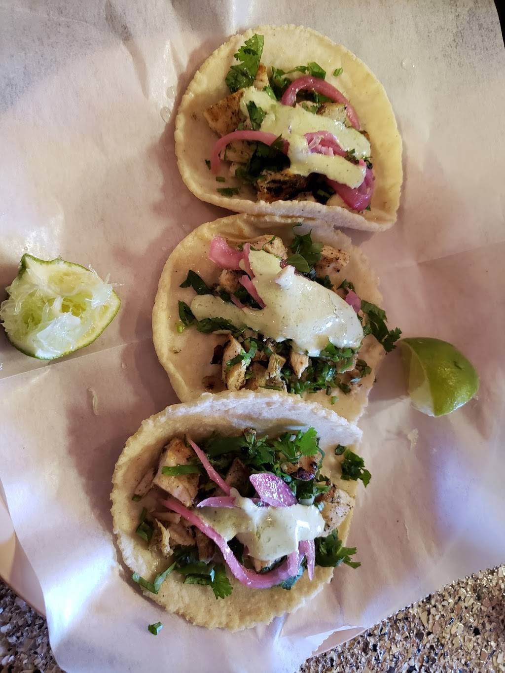 Tacos Chiwas | restaurant | 1923 E McDowell Rd, Phoenix, AZ 85006, USA | 6023588830 OR +1 602-358-8830