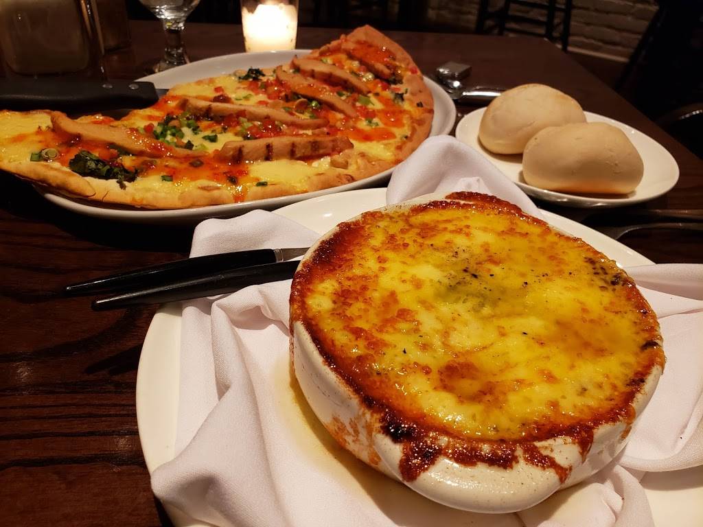 Ms Pub | restaurant | 422 S 11th St, Omaha, NE 68102, USA | 4023422550 OR +1 402-342-2550