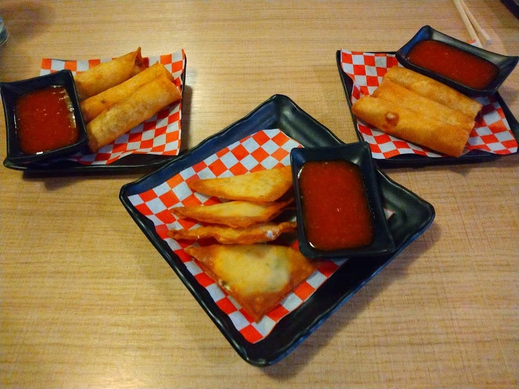 Izumi Sushi Bar Seafood | restaurant | 3655 E Speedway Blvd, Tucson, AZ 85716, USA | 5203272778 OR +1 520-327-2778