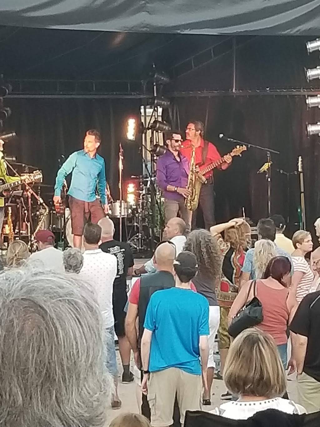 aux deux oliviers saint adele | restaurant | 147 Rue Morin, Sainte-Adèle, QC J8B 2P6, Canada | 4387222111 OR +1 438-722-2111