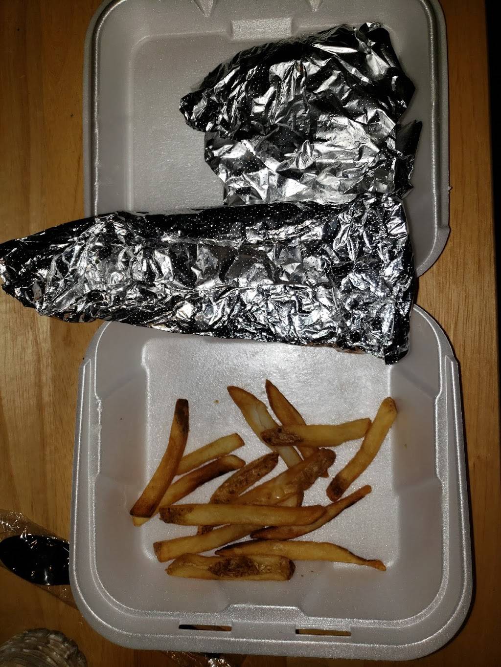 Cook Out | restaurant | 8970 University Blvd, North Charleston, SC 29406, USA | 8438182112 OR +1 843-818-2112