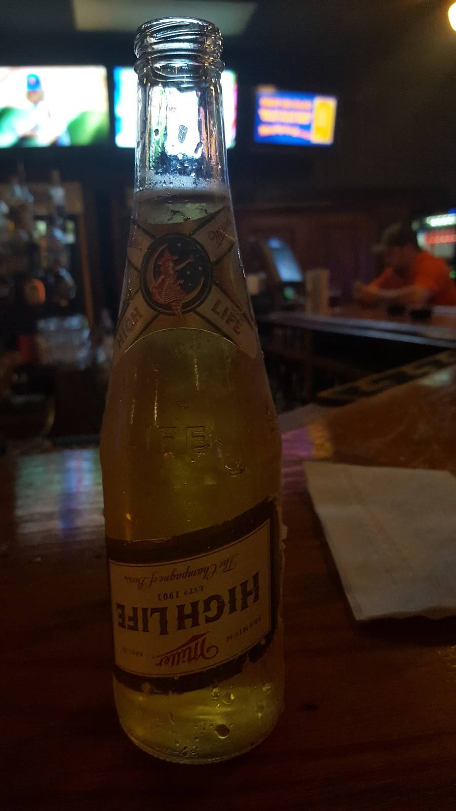 Twisted Tavern | restaurant | 4450 Nelson Brogdon Blvd, Buford, GA 30518, USA | 6787140302 OR +1 678-714-0302