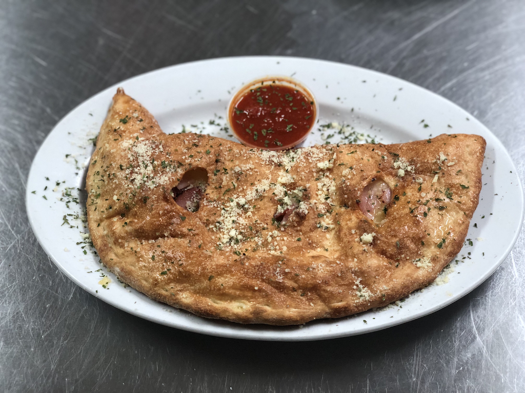 Mama Lucy’s Pizza | restaurant | 1712 NW 6th St, Fort Lauderdale, FL 33311, USA | 9545277774 OR +1 954-527-7774