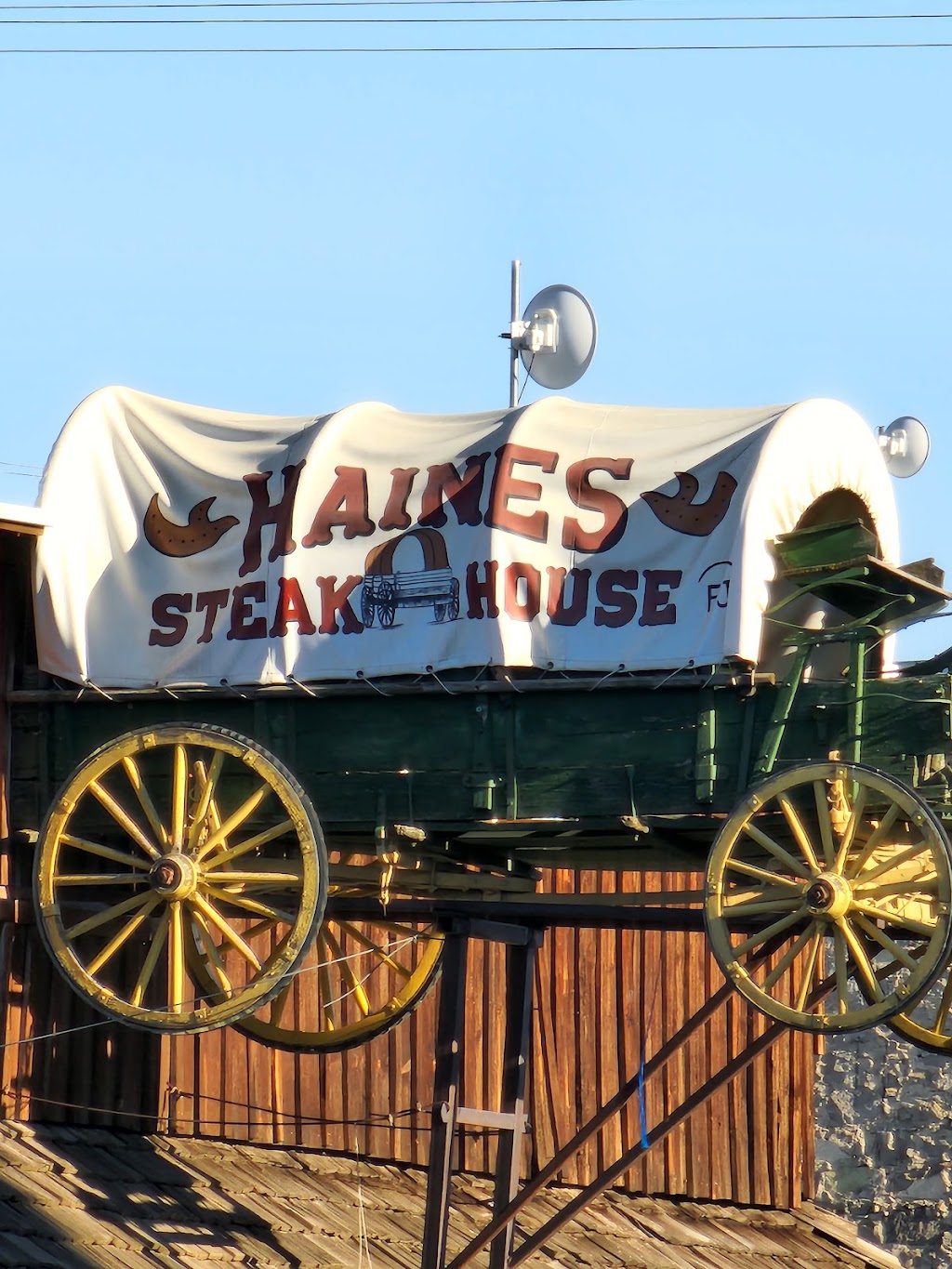 Haines Steak House | restaurant | 910 Front St, Haines, OR 97833, USA | 5418563639 OR +1 541-856-3639