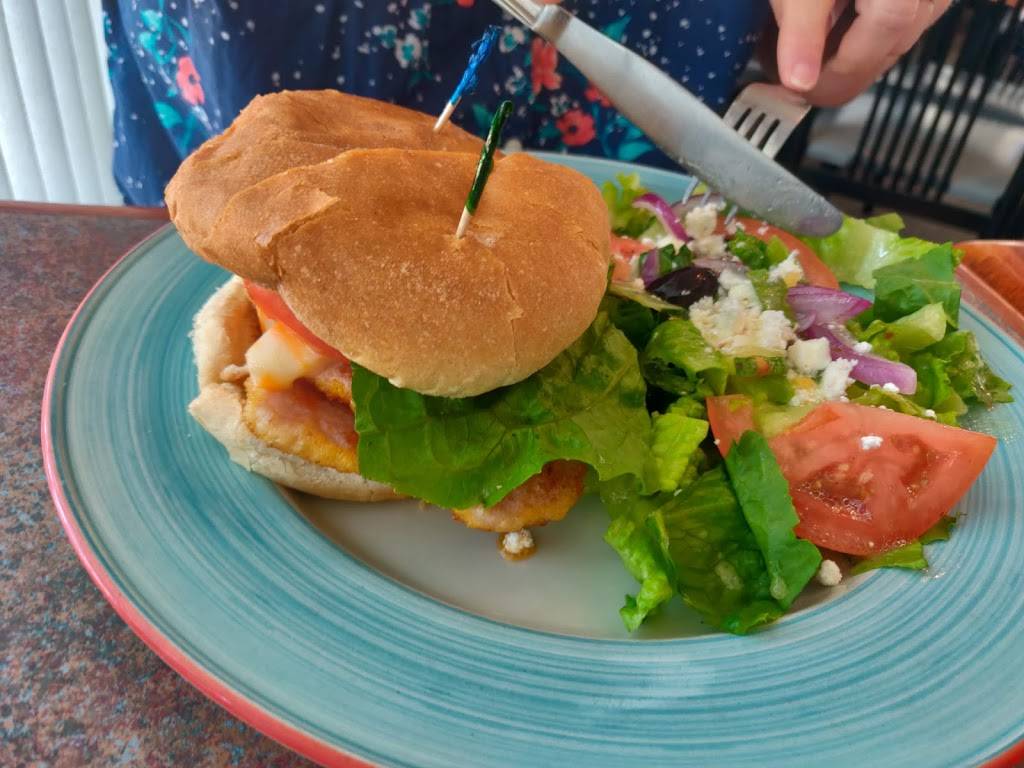 Quarry Greek Casual | restaurant | 2560 Gerrard St E, Scarborough, ON M1N 1W8, Canada | 4166902098 OR +1 416-690-2098