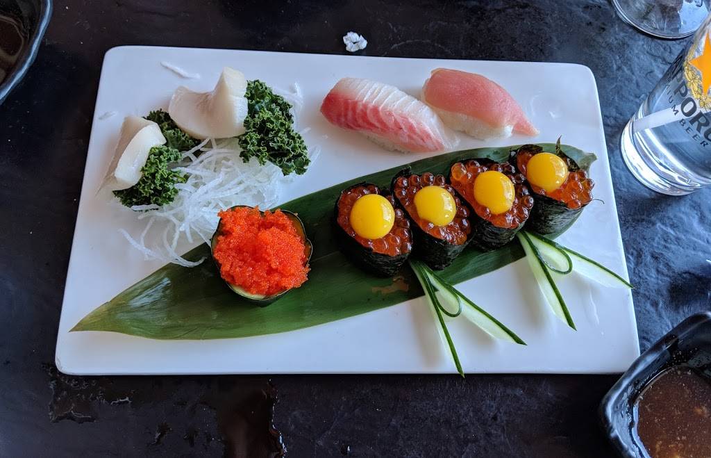 Iron Chef | restaurant | 10810 N Tatum Blvd, Phoenix, AZ 85028, USA | 6027656888 OR +1 602-765-6888