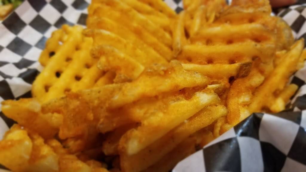 Qs Halal Mediterranean comfort | restaurant | 196 Nut Tree Pkwy, Vacaville, CA 95687, USA | 7077246162 OR +1 707-724-6162