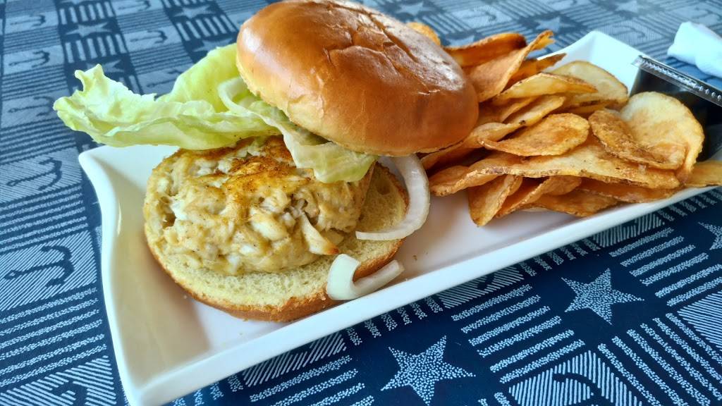 Gilligans Pier | restaurant | 11535 Popes Creek Rd, Newburg, MD 20664, USA | 3012594514 OR +1 301-259-4514