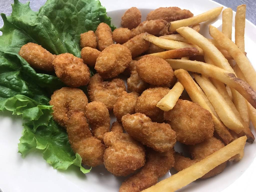 T & R Junction | restaurant | 104 N Peters St, Garrett, IN 46738, USA | 2605539023 OR +1 260-553-9023