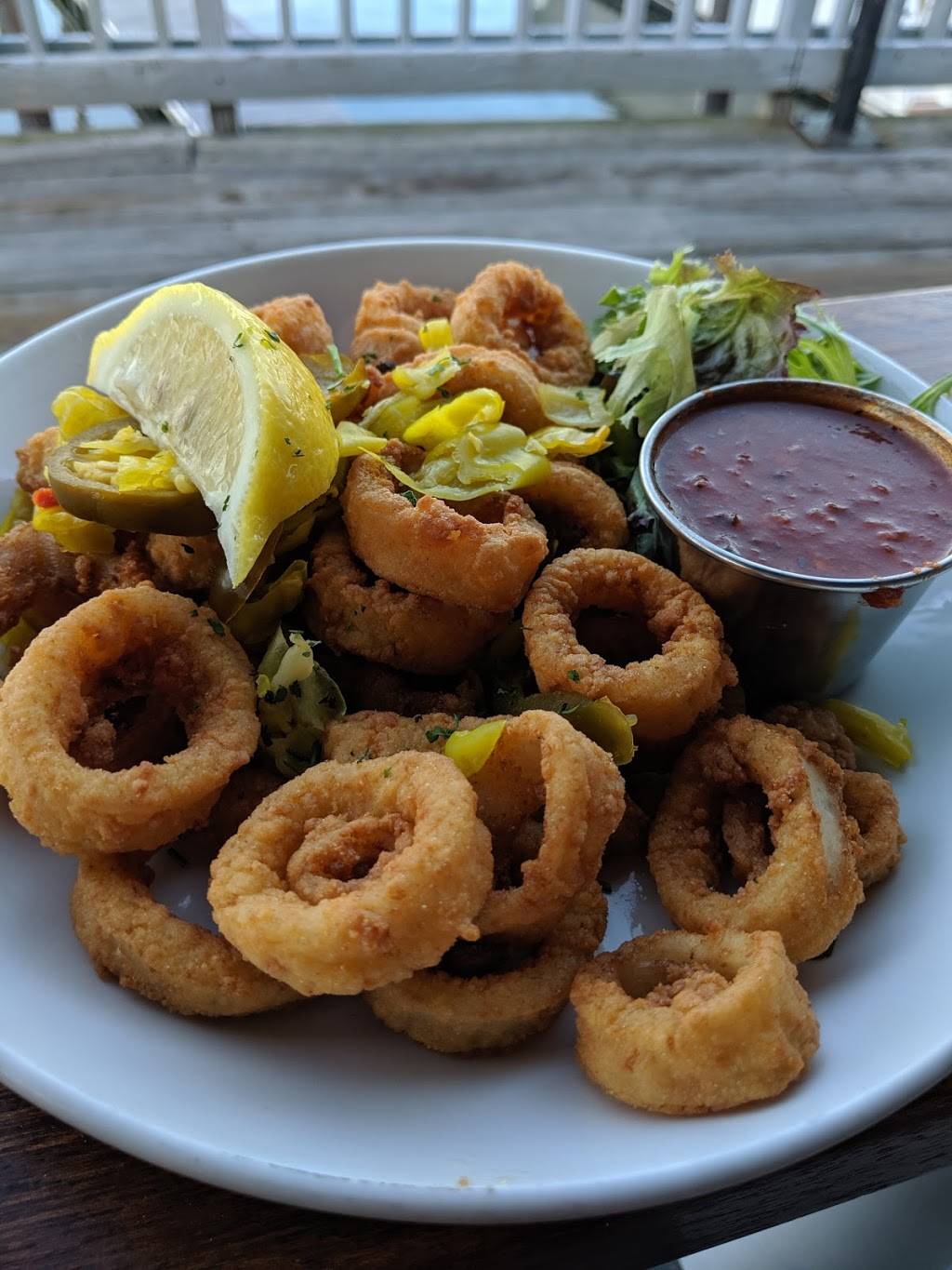 Finz | restaurant | 86 Wharf St, Salem, MA 01970, USA | 9787448485 OR +1 978-744-8485