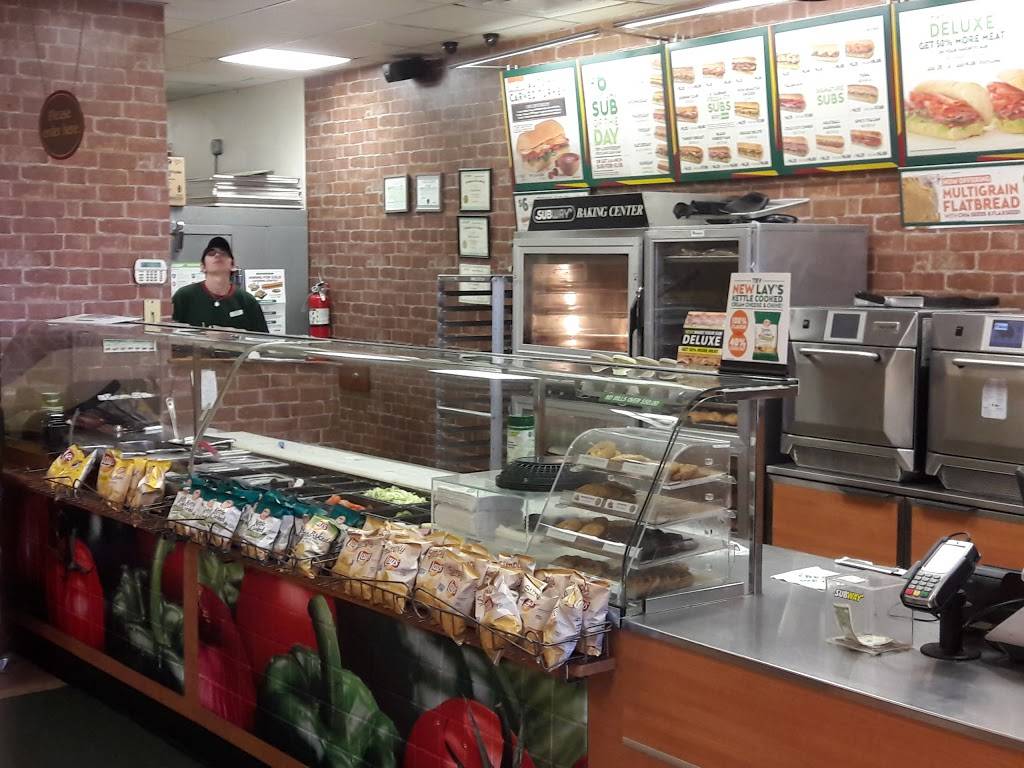 Subway | restaurant | 291 Main St, Nashua, NH 03060, USA | 6038831211 OR +1 603-883-1211