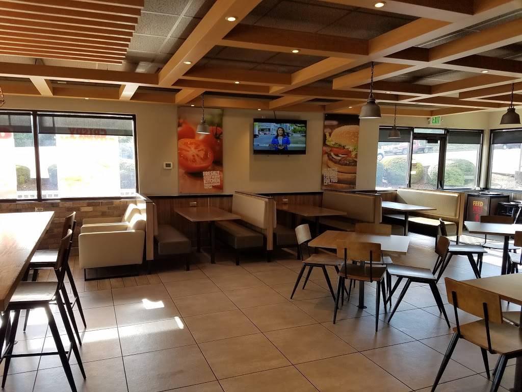 Burger King | restaurant | 1120 Wallace Rd NW, Salem, OR 97304, USA | 5035851952 OR +1 503-585-1952